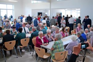 Gründonnerstag: Tischabendmahl im Gemeindehaus,