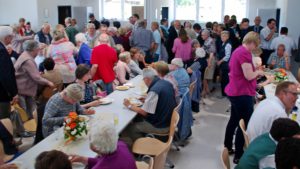 Gründonnerstag: Tischabendmahl im Gemeindehaus,