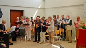 Gründonnerstag: Tischabendmahl im Gemeindehaus,