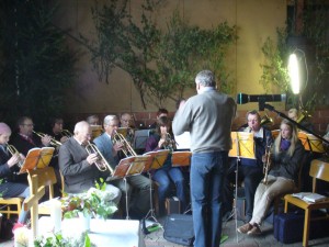 Gründonnerstag: Tischabendmahl im Gemeindehaus,