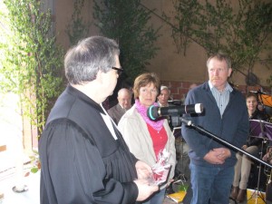 Gründonnerstag: Tischabendmahl im Gemeindehaus,